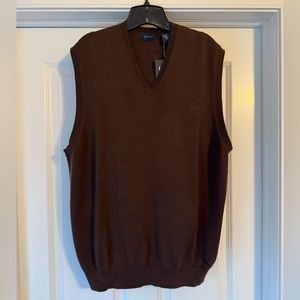 Izod Vintage Chocolate Brown Sweater Vest NWT